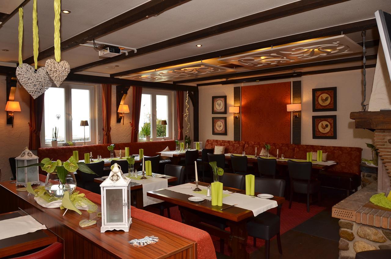 Gasthaus Zur Rebe ميهرينغ المظهر الخارجي الصورة